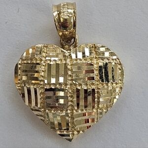 Designer ZRW Solid 14k Yellow Gold Diamond Cut Heart Pendant